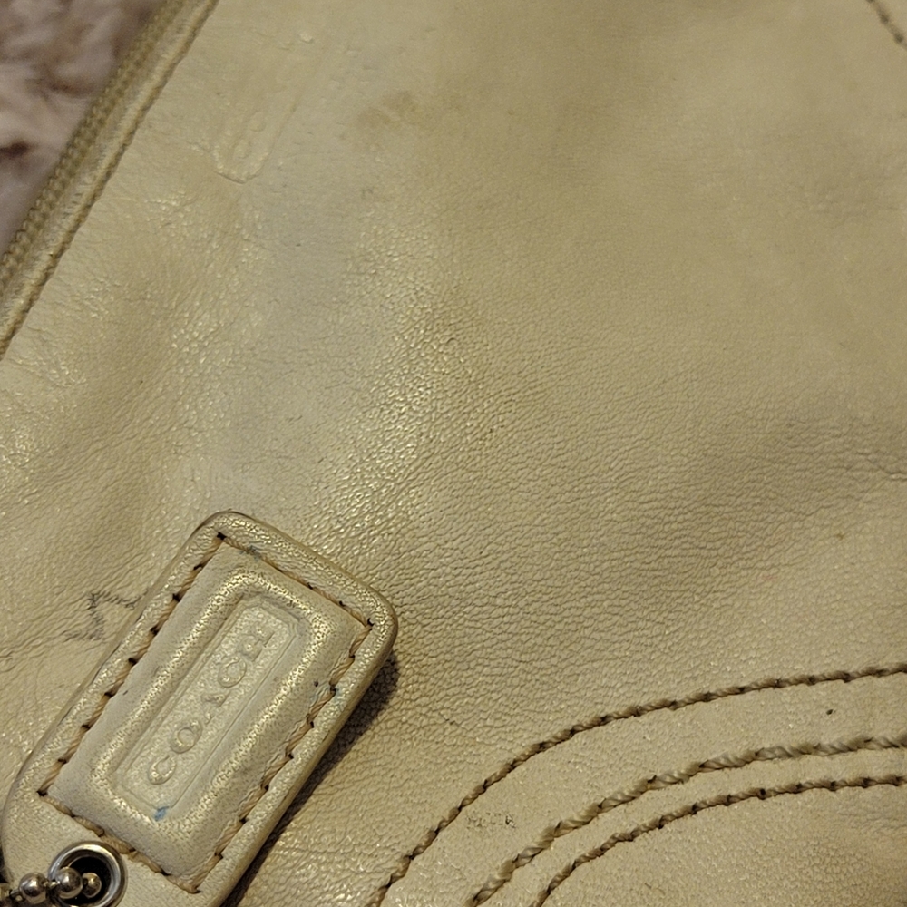 Wristlet - Picture 5 of 6